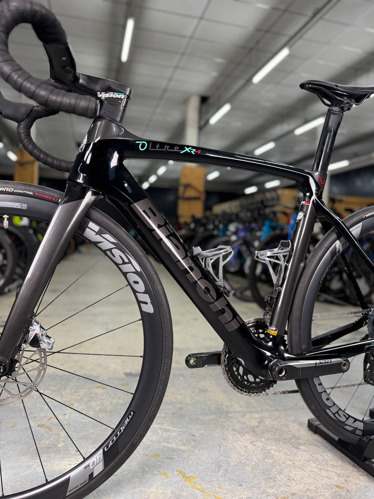 Bianchi Oltre XR4 SRAM RED eTap Carbon Racefiets