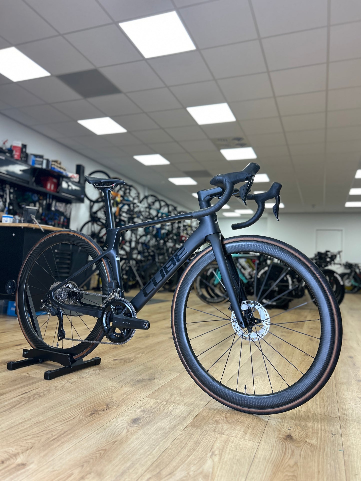 Cube Agree C62 Race Di2 Carbon Racefiets
