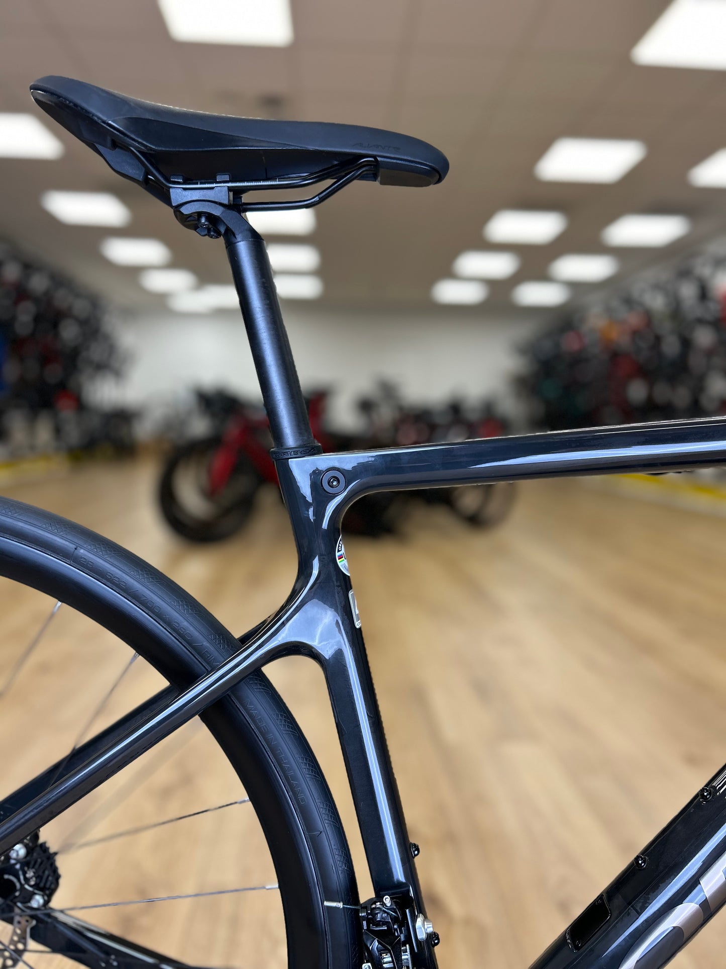 Showroom Orbea Orca M30 Carbon Disc Racefiets