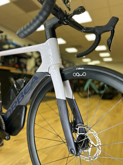 0km Showroom Model Orbea Orca Aero M30iLTD Di2 Carbon Racefiets