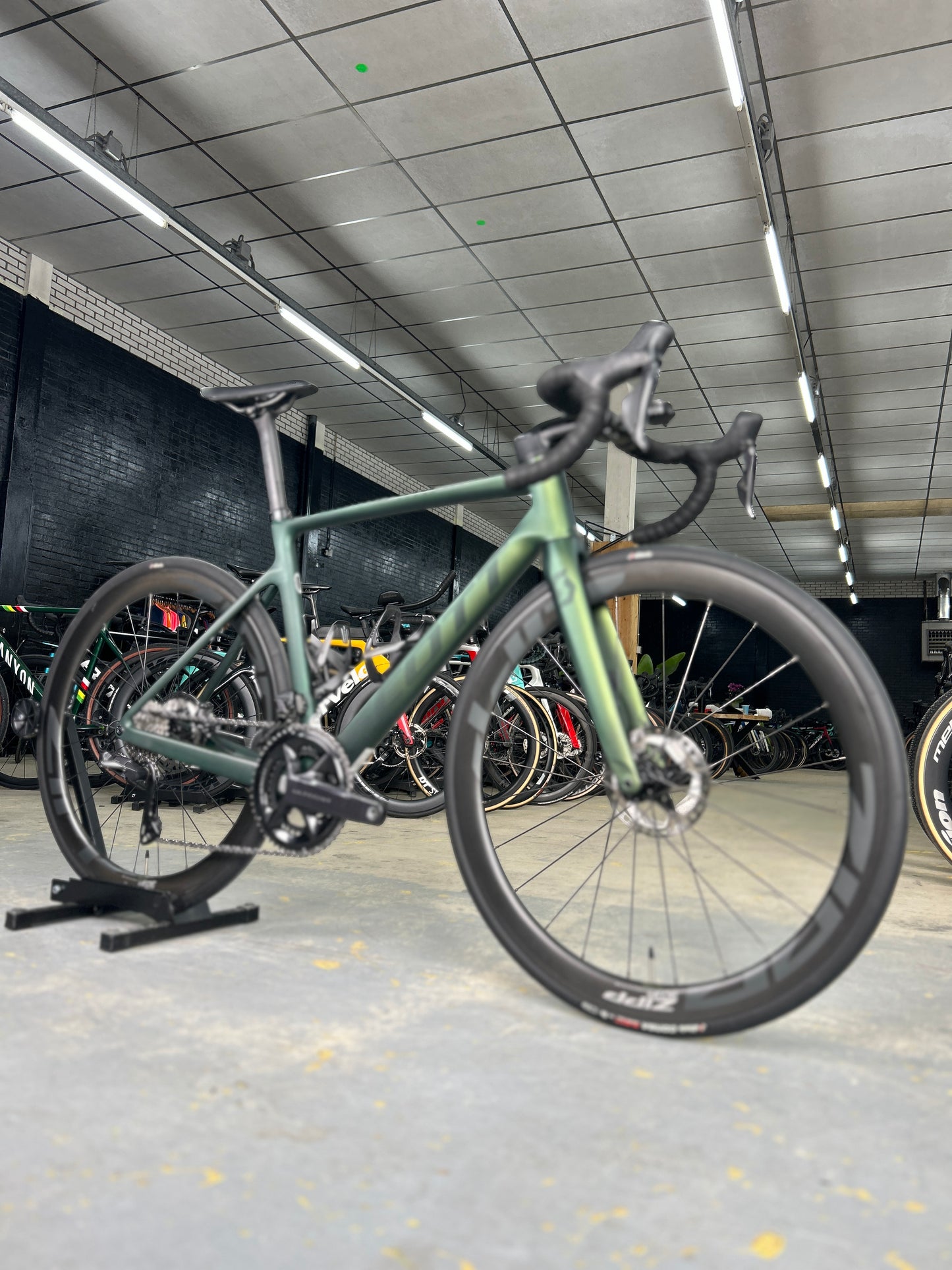 Scott Addict RC15 Di2 Carbon Road Bike