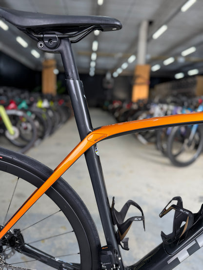Trek Domane SL7 Di2 Carbon Road Bike