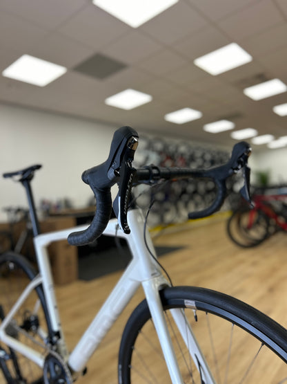 NEW - BMC Road Machine Ultegra Carbon Disc Racefiets