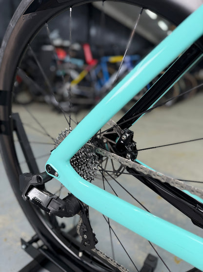 Bianchi Aria AXS Carbon Racefiets