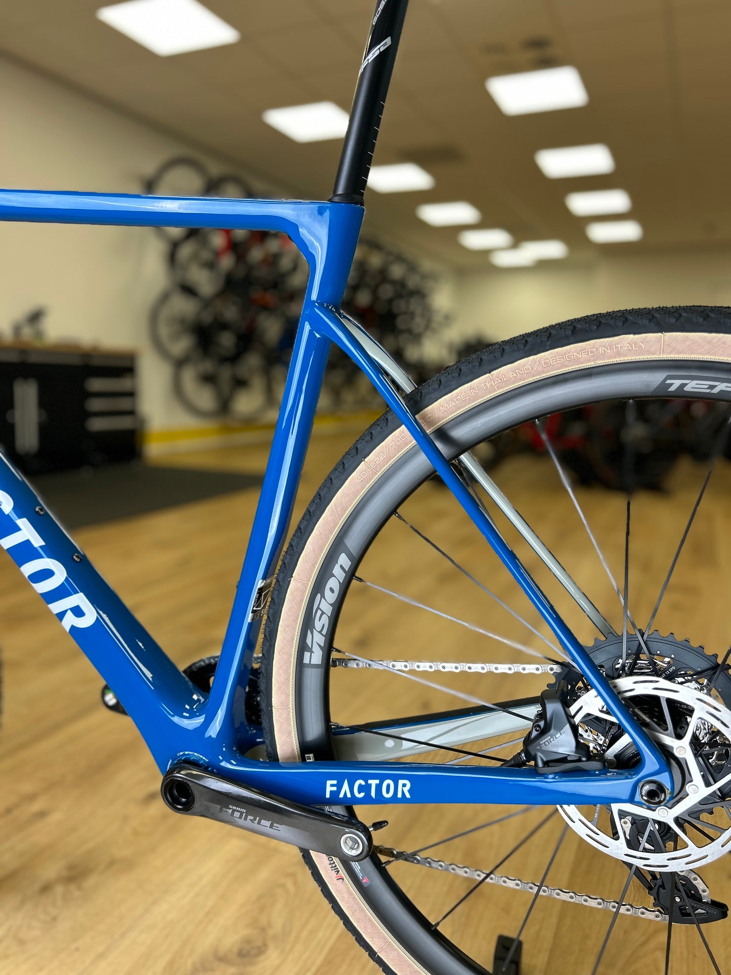 NIEUW FACTOR LS GRAVEL SRAM AXS POWERMETER