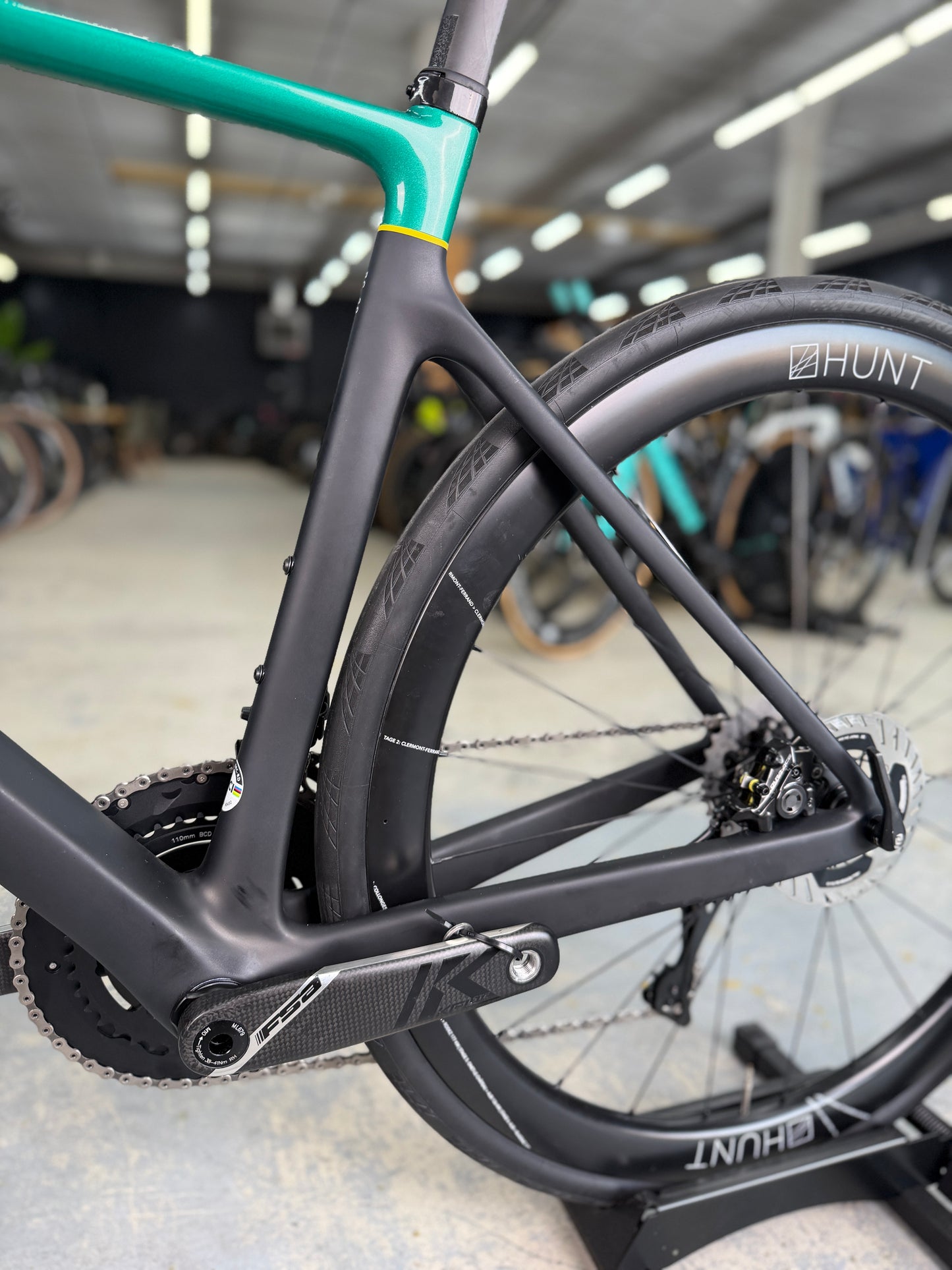 Scott Addict RC Di2 Aston Martin Carbon Racefiets