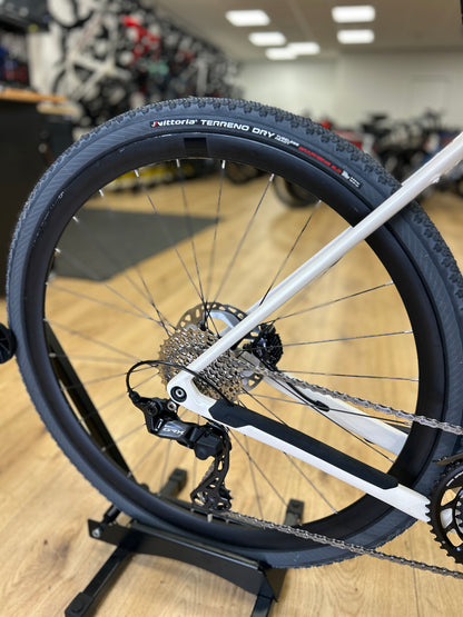 0km Showroom Model Orbea Terra Gravel Fiets