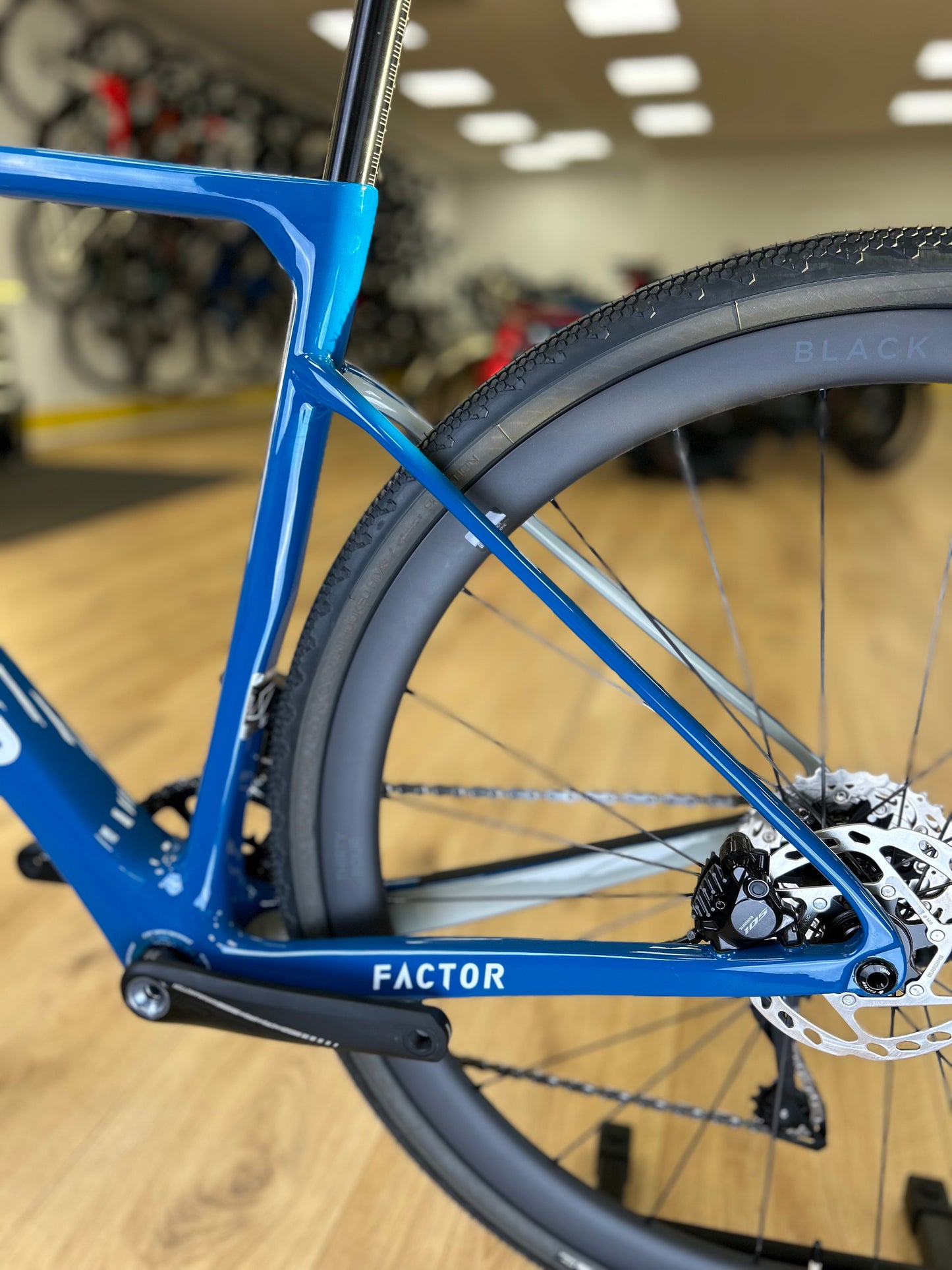 NIEUW FACTOR LS GRAVEL DI2 Carbon