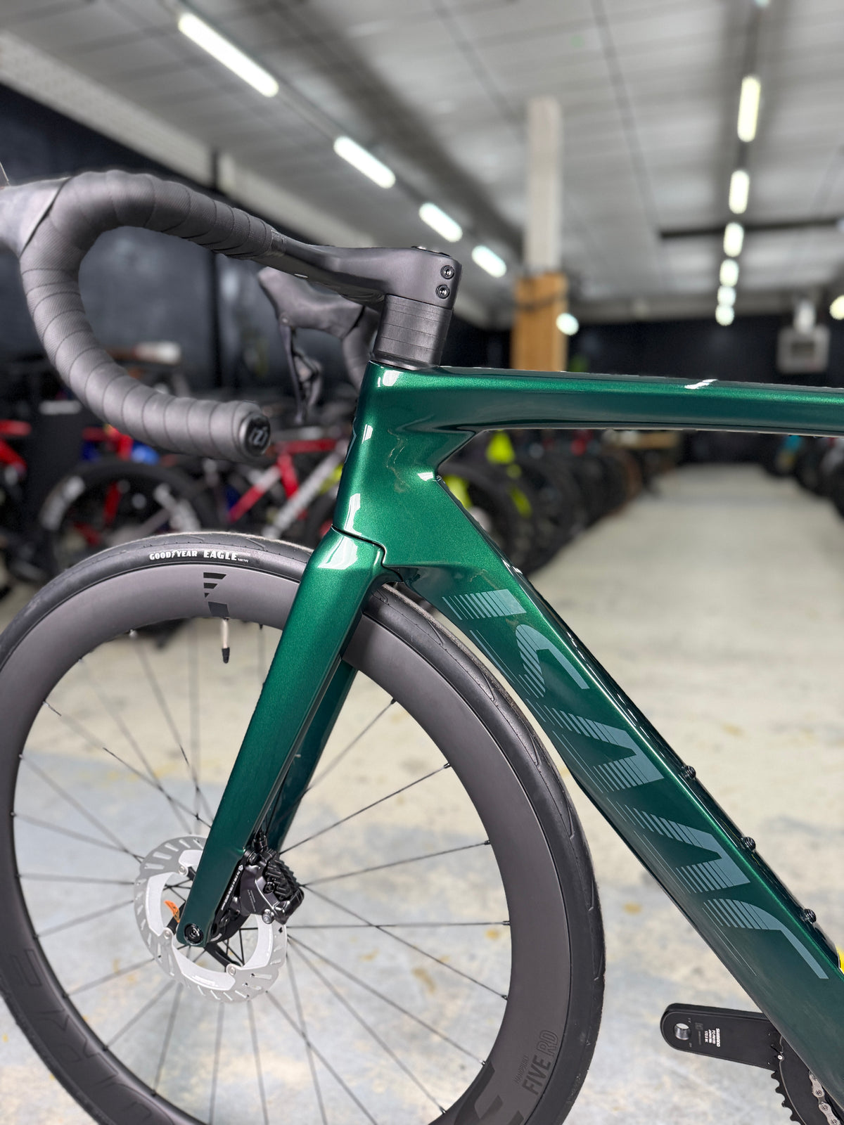 NIEUW Isaac Meson Di2 Carbon Racefiets