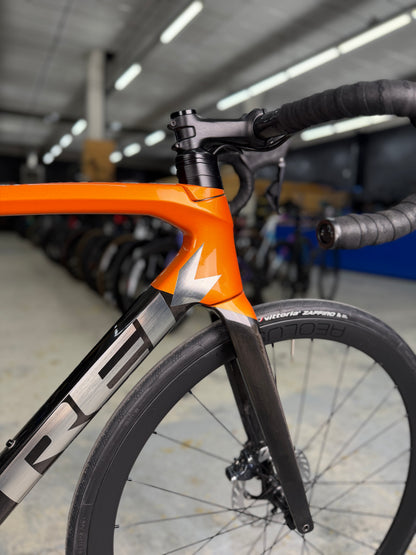 Trek Emonda SL7 Di2 Carbon Road Bike