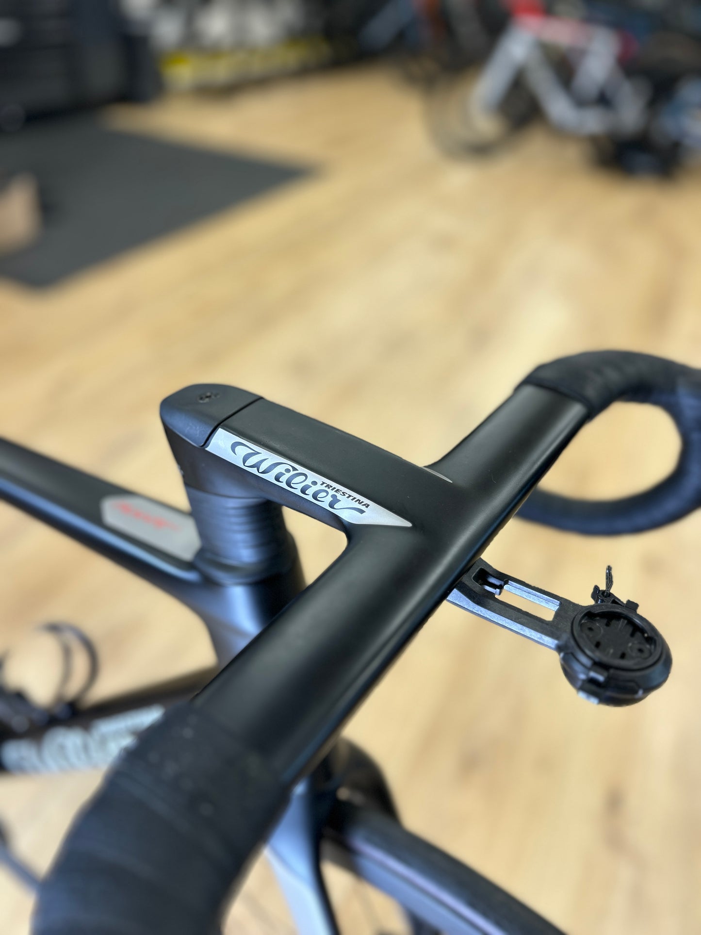 2000km Wilier Filante SLR Di2 Carbon Racefiets