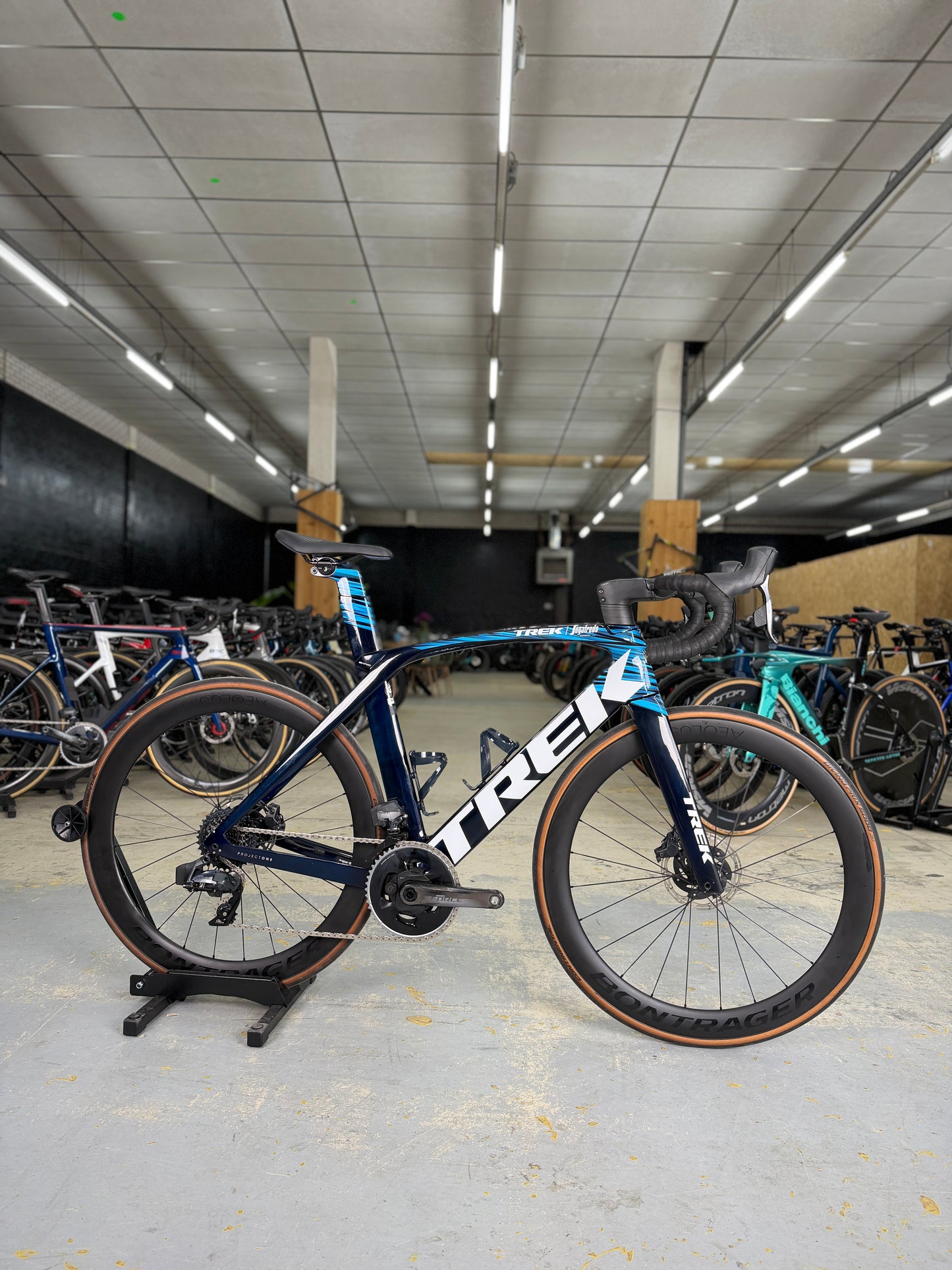 Trek Madone SLR7 AXS Carbon Road Bike