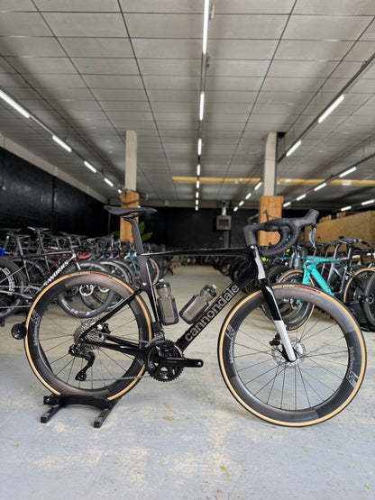 SHOWROOM Cannondale SuperSix EVO 3 Di2 Carbon Racefiets