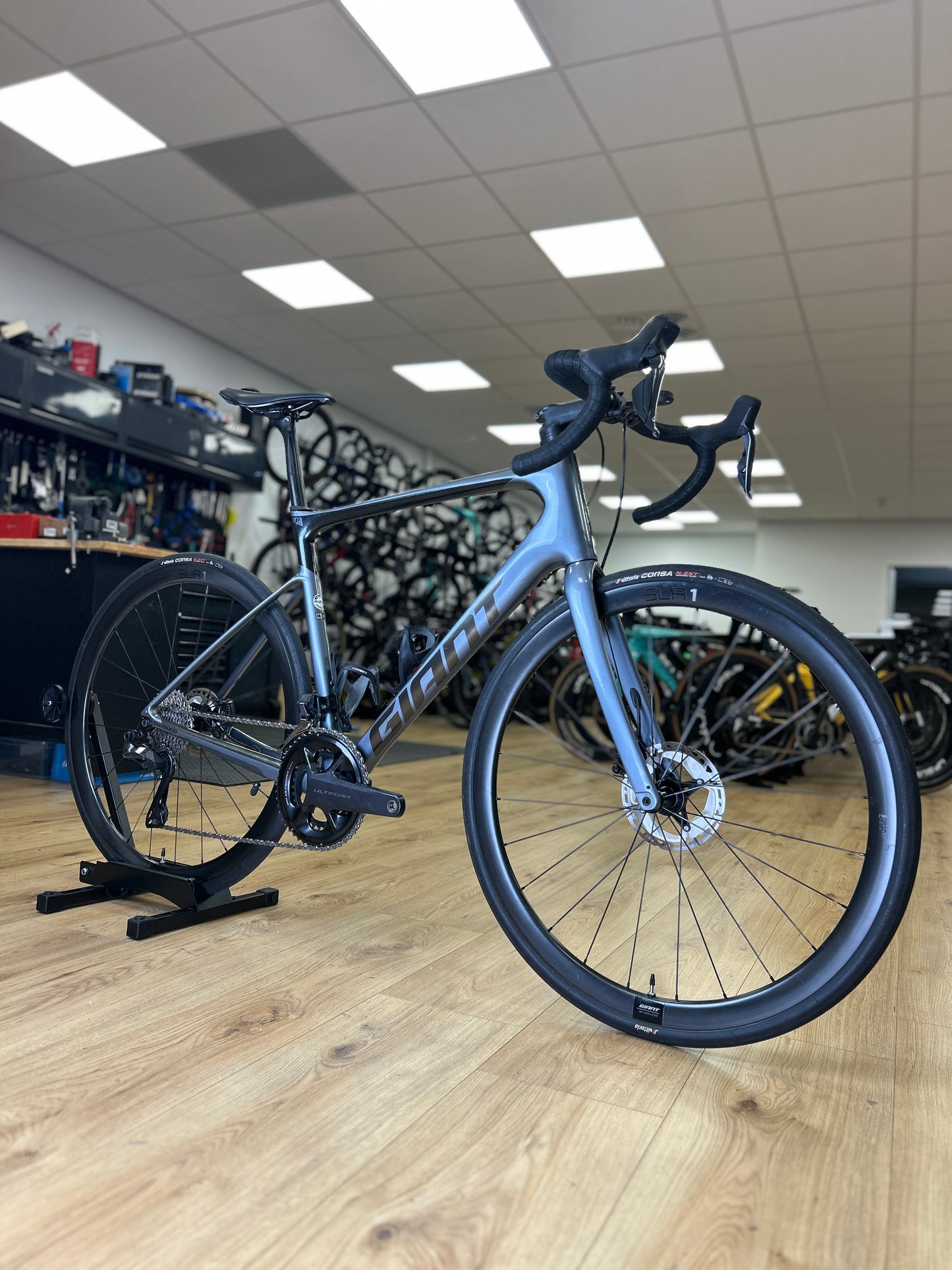 Giant Defy Advanced Pro 1 Di2 Carbon Racefiets