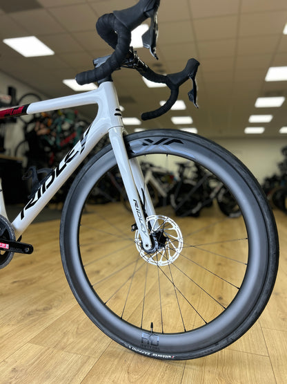 Ridley Helium Disc AXS Carbon Racefiets