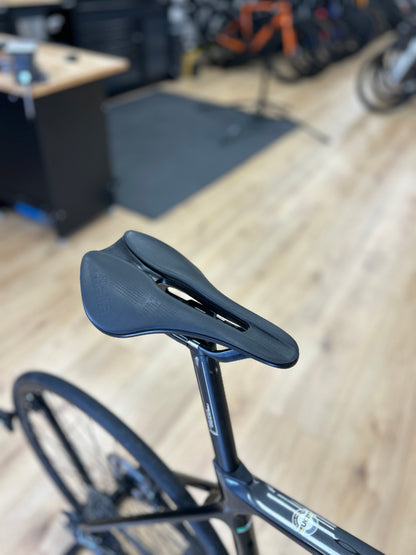 Bianchi's Infinito XE Carbon Racefiets