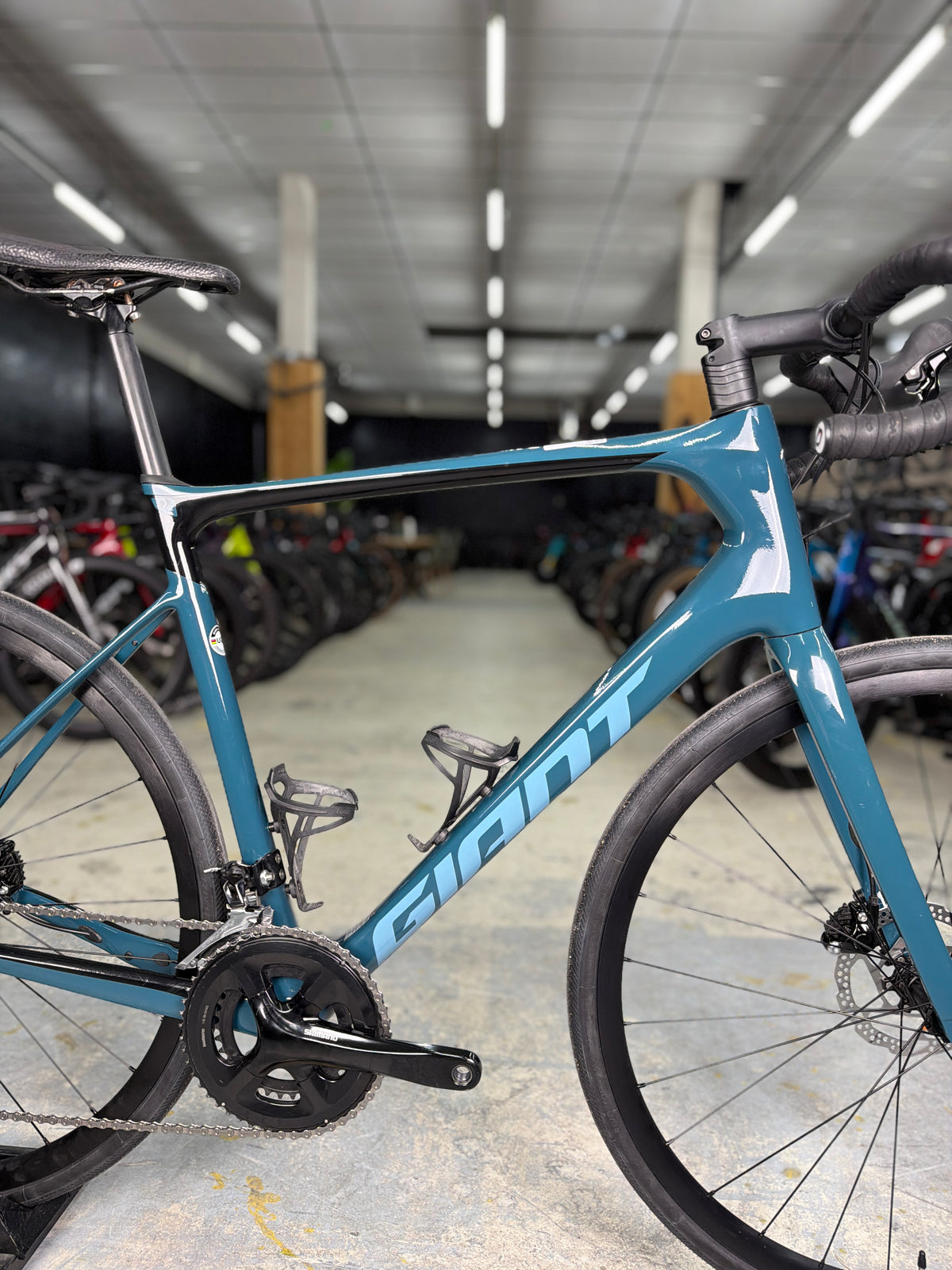 Giant Defy Carbon Racefiets