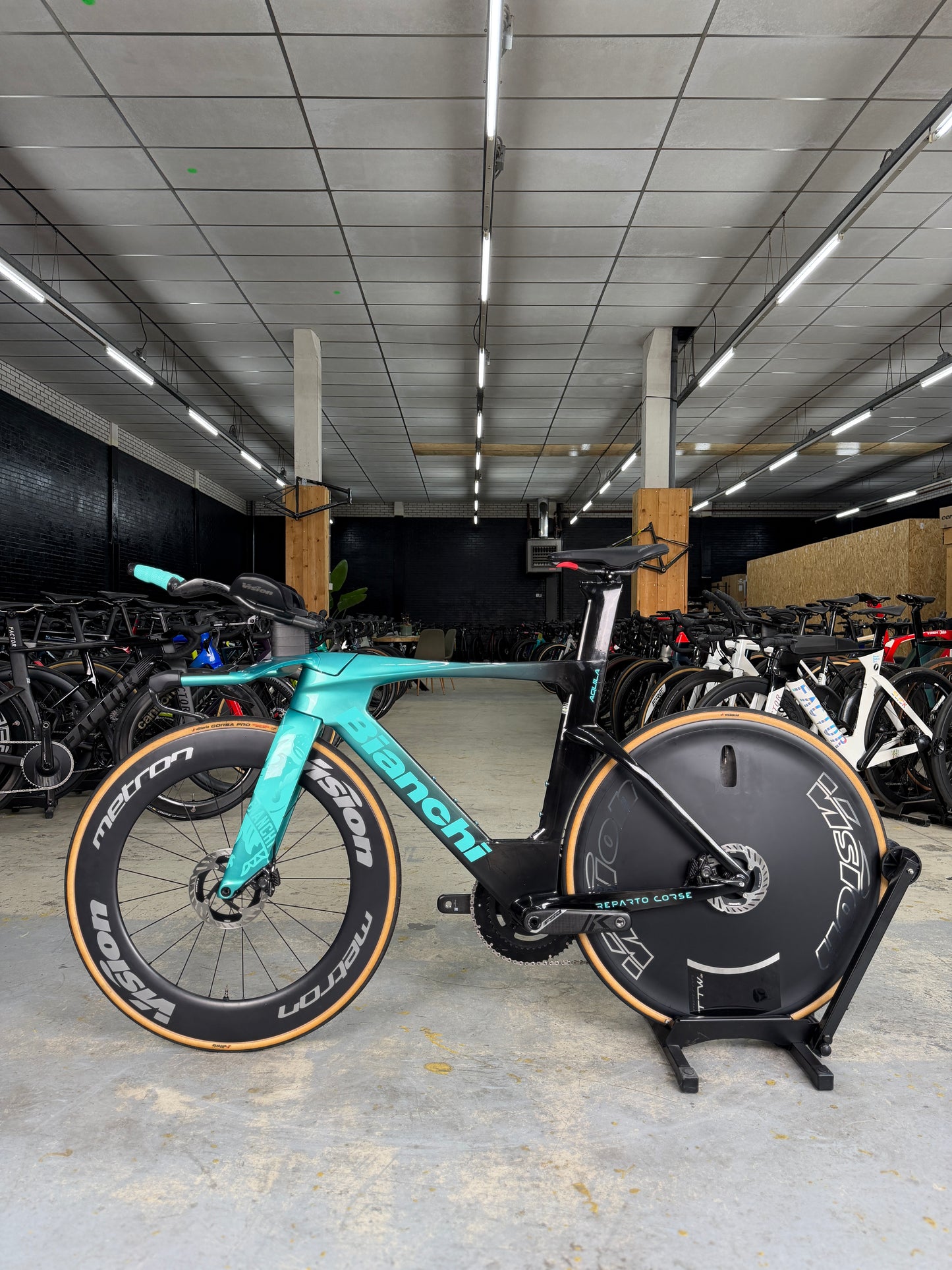 Bianchi Aquila RC Disc Di2 Carbon Racefiets