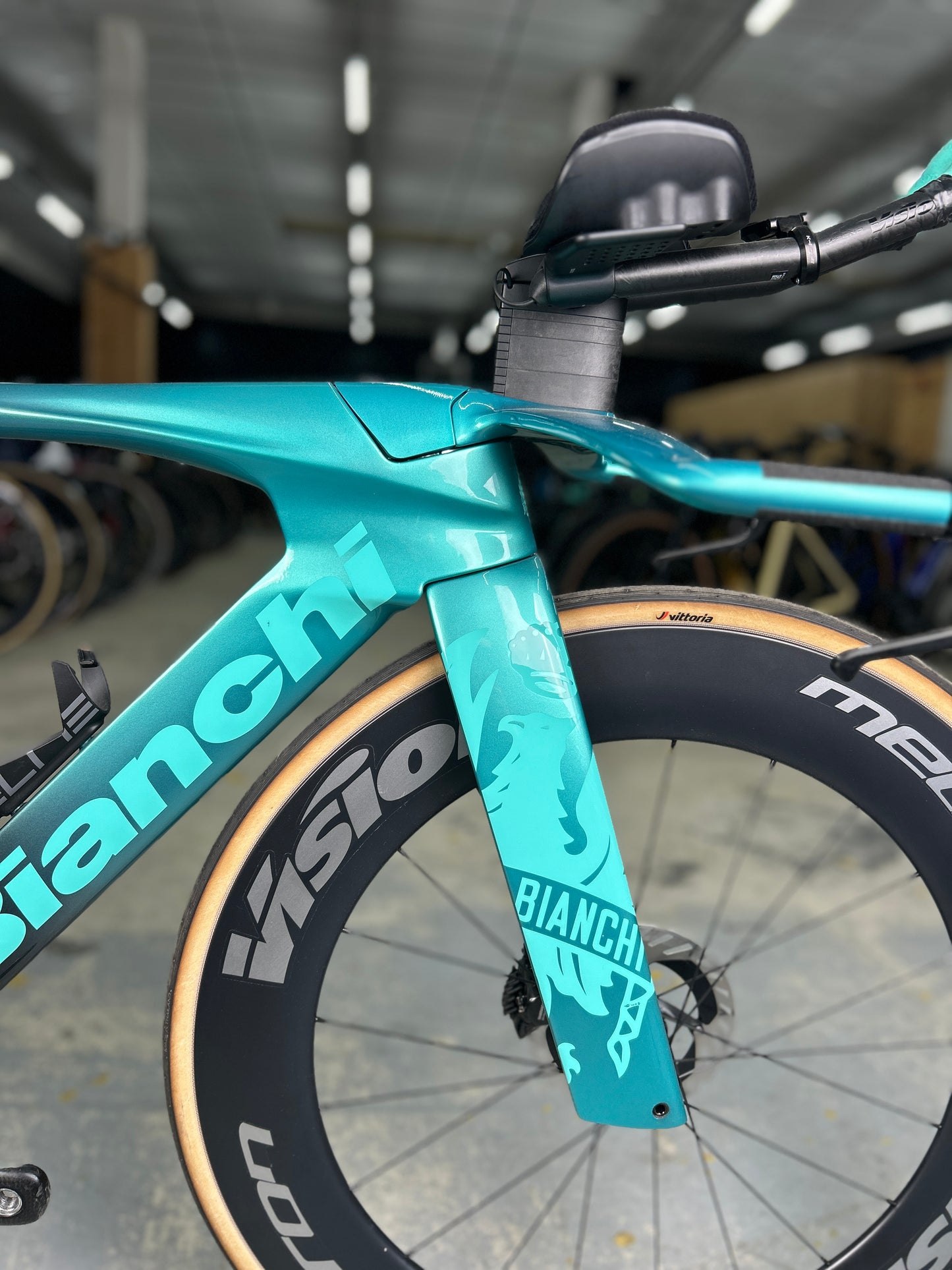 Bianchi Aquila RC Disc Di2 Carbon TT