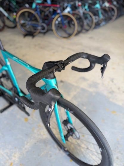 DEMO Bianchi Oltre Comp Di2 Carbon Racefiets