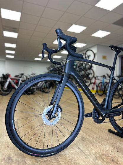 0km Showroom Model Sensa Giulia GF Di2 Carbon Racefiets