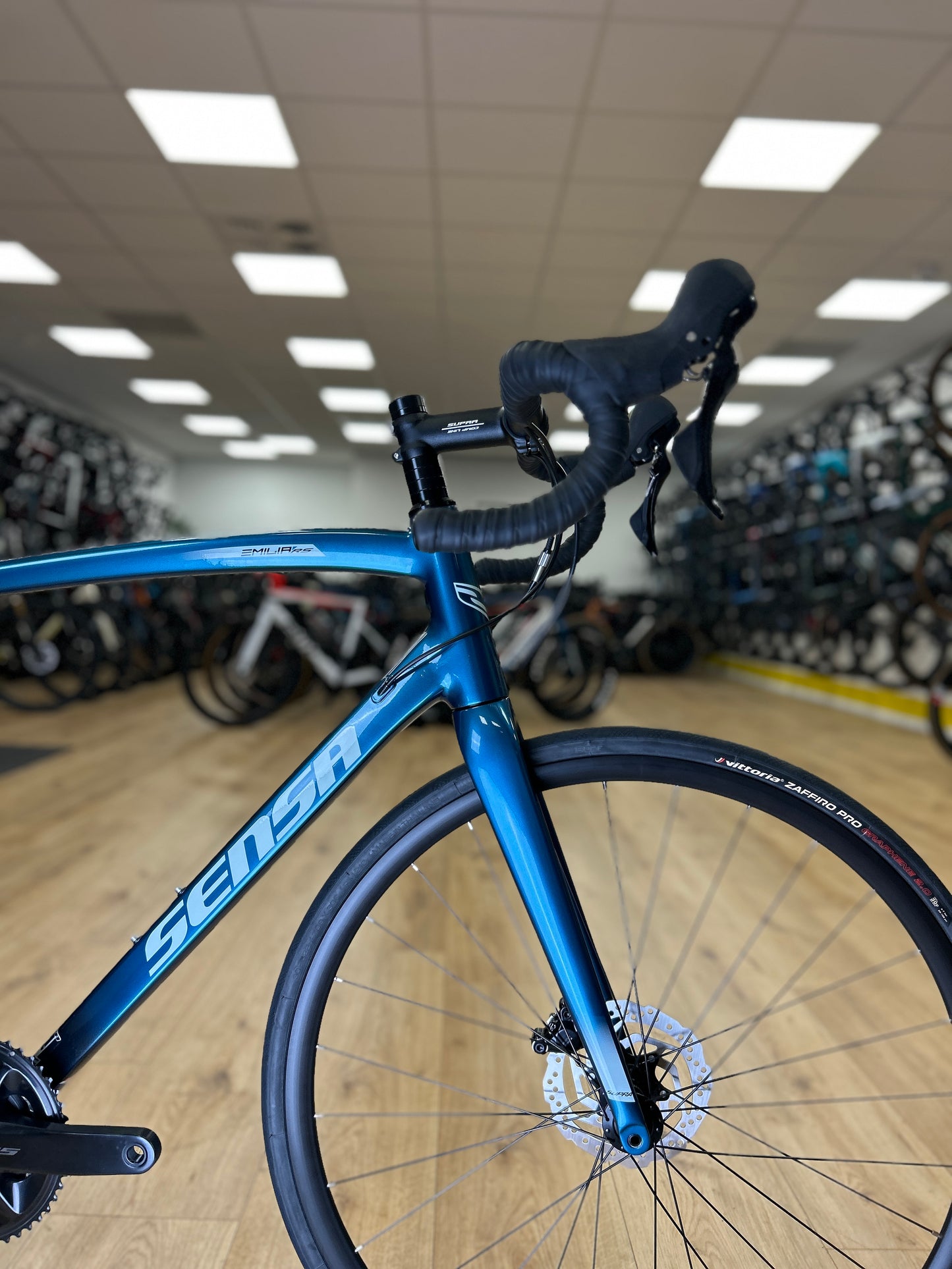 0km Showroom Model Sensa Emilia Racefiets