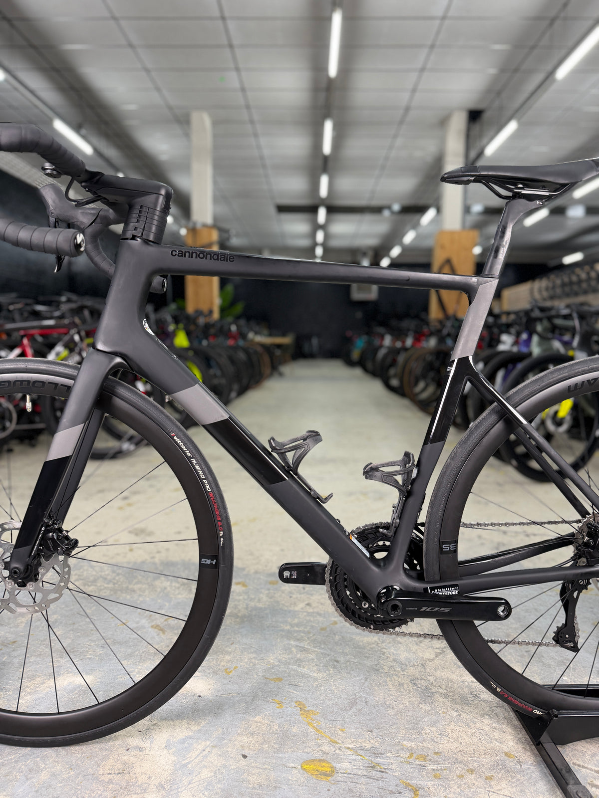 1000km Cannondale SuperSix EVO Di2 Carbon Racefiets