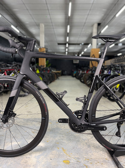 1000km Cannondale SuperSix EVO Di2 Carbon Racefiets
