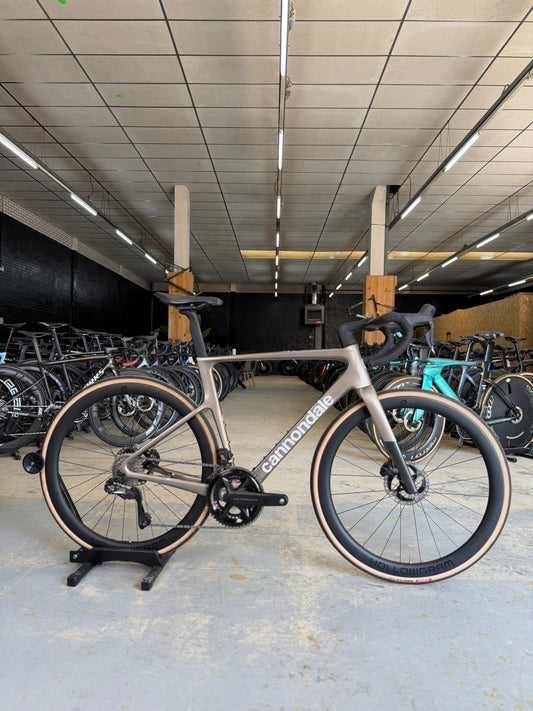 500km Cannondale SuperSix Evo Di2 Carbon Racefiets