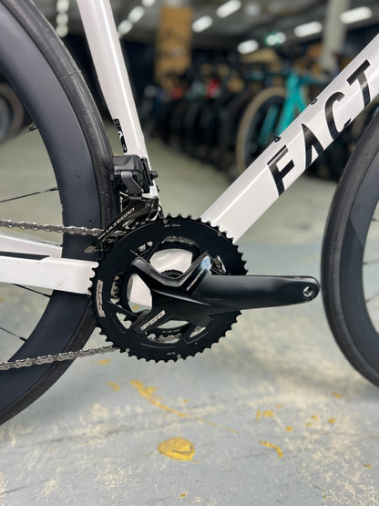 Showroom Factor O2 Di2 Carbon Racefiets