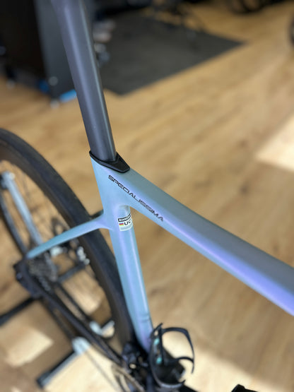Bianchi Specialissima Pro Di2 Carbon Road Bike