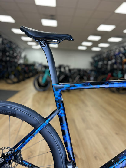 Specialized Tarmac SL6 Di2 Carbon Road Bike
