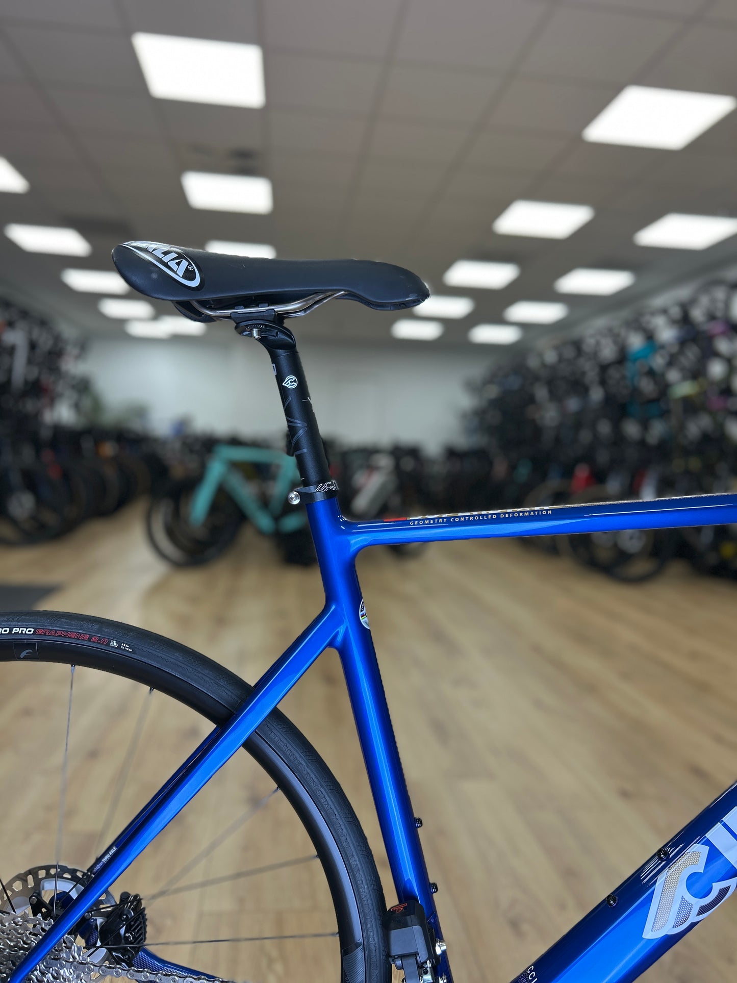 0km Showroom Model Cinelli Superstar Di2 Carbon Racefiets
