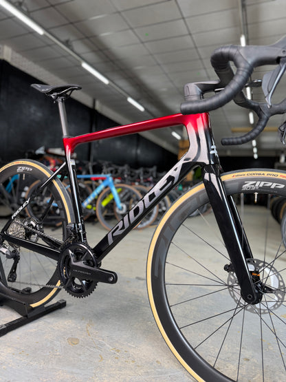 NIEUW Ridley Falcn Di2 Carbon Racefiets