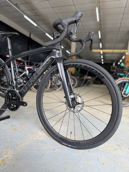 Trek Emonda SL6 Pro Di2 Carbon Road Bike