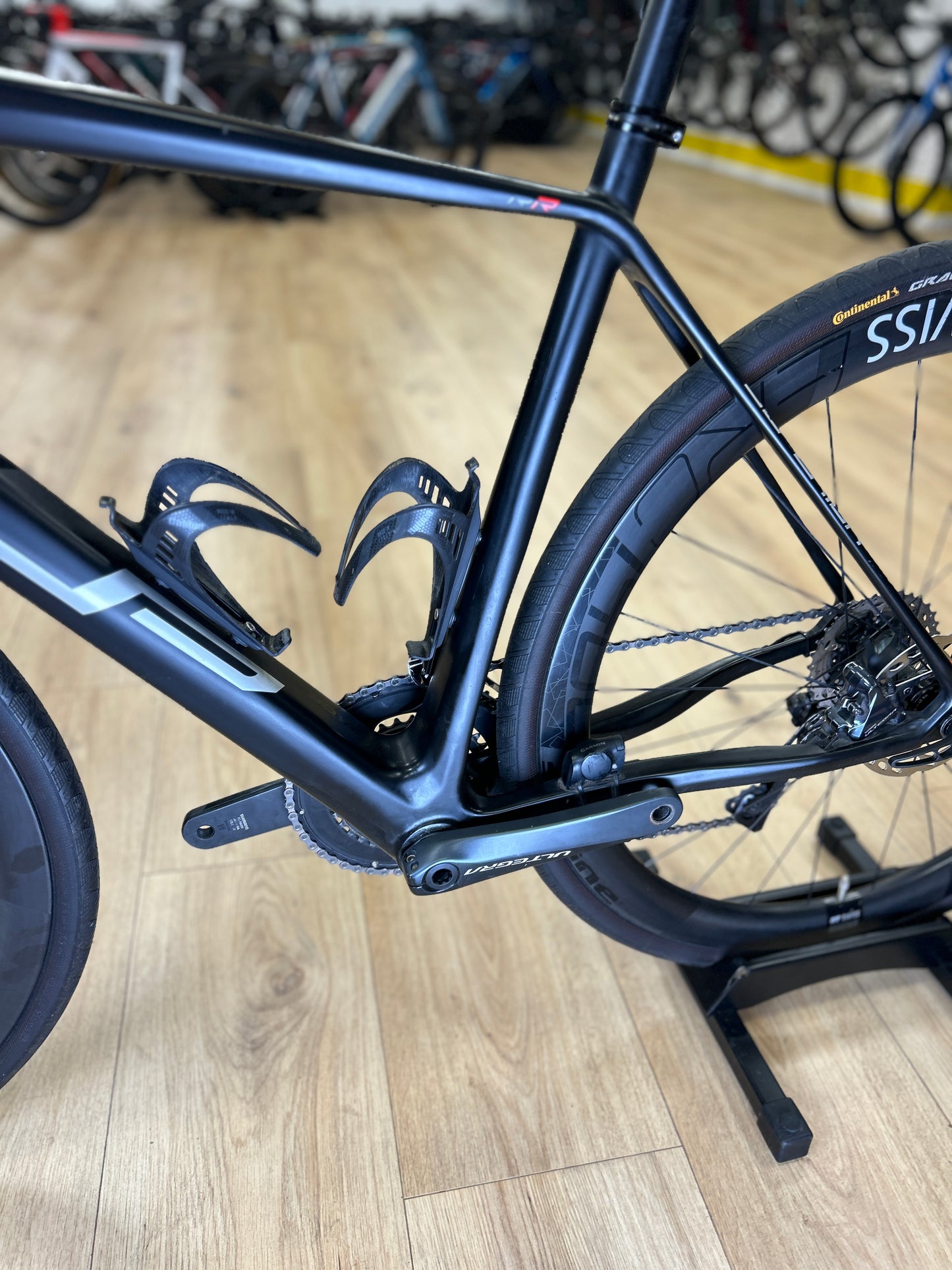 SUP X-Road Di2 Carbon Racefiets