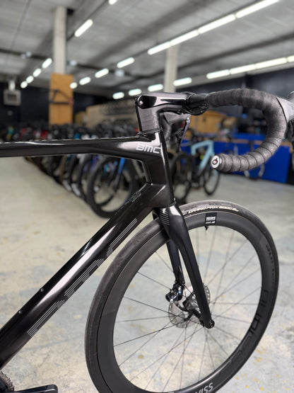 BMC Roadmachine 01 Di2 Carbon Racefiets