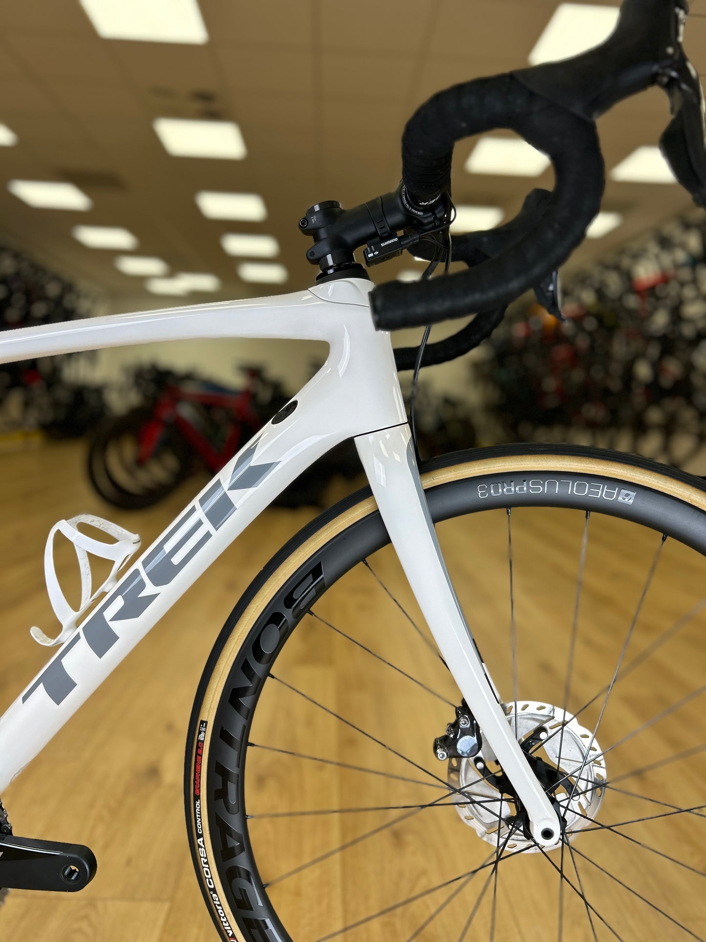 Trek Domane SLR 7 Di2 Carbon Disc Racefiets