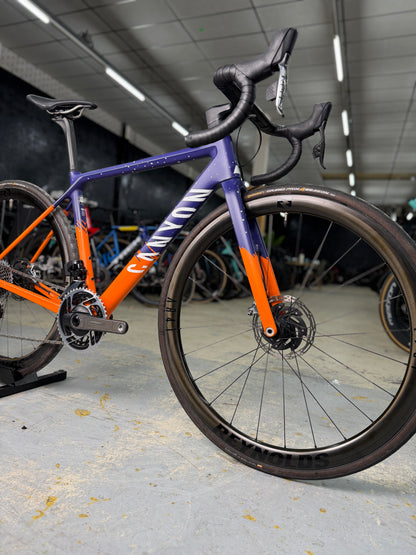 Canyon Ultimate CF SLX 9 WMN eTap Carbon Racefiets