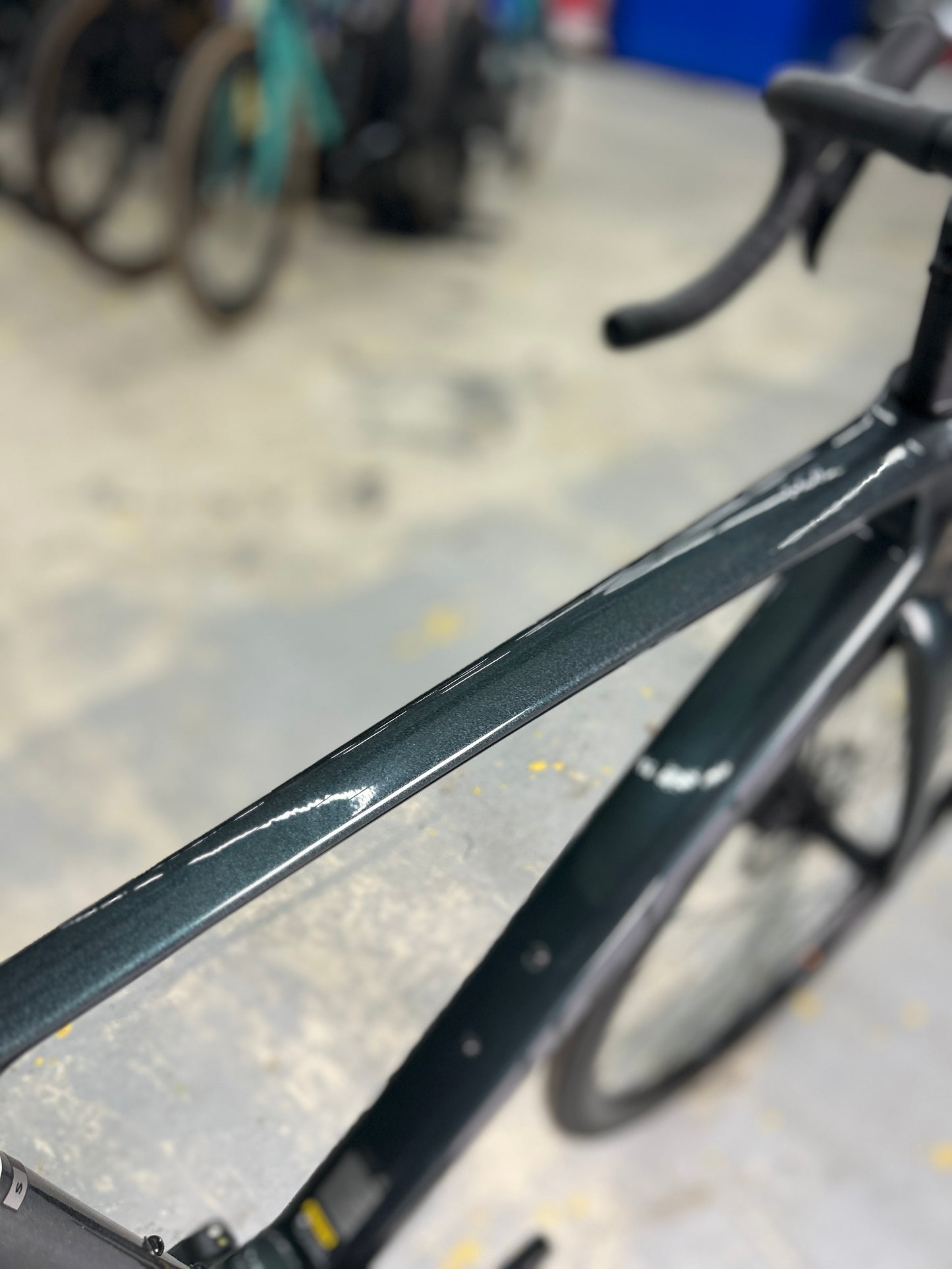 NEW Giant TCR Advanced Di2 Carbon Road Bike