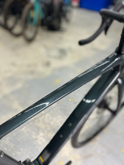 NEW Giant TCR Advanced Di2 Carbon Road Bike