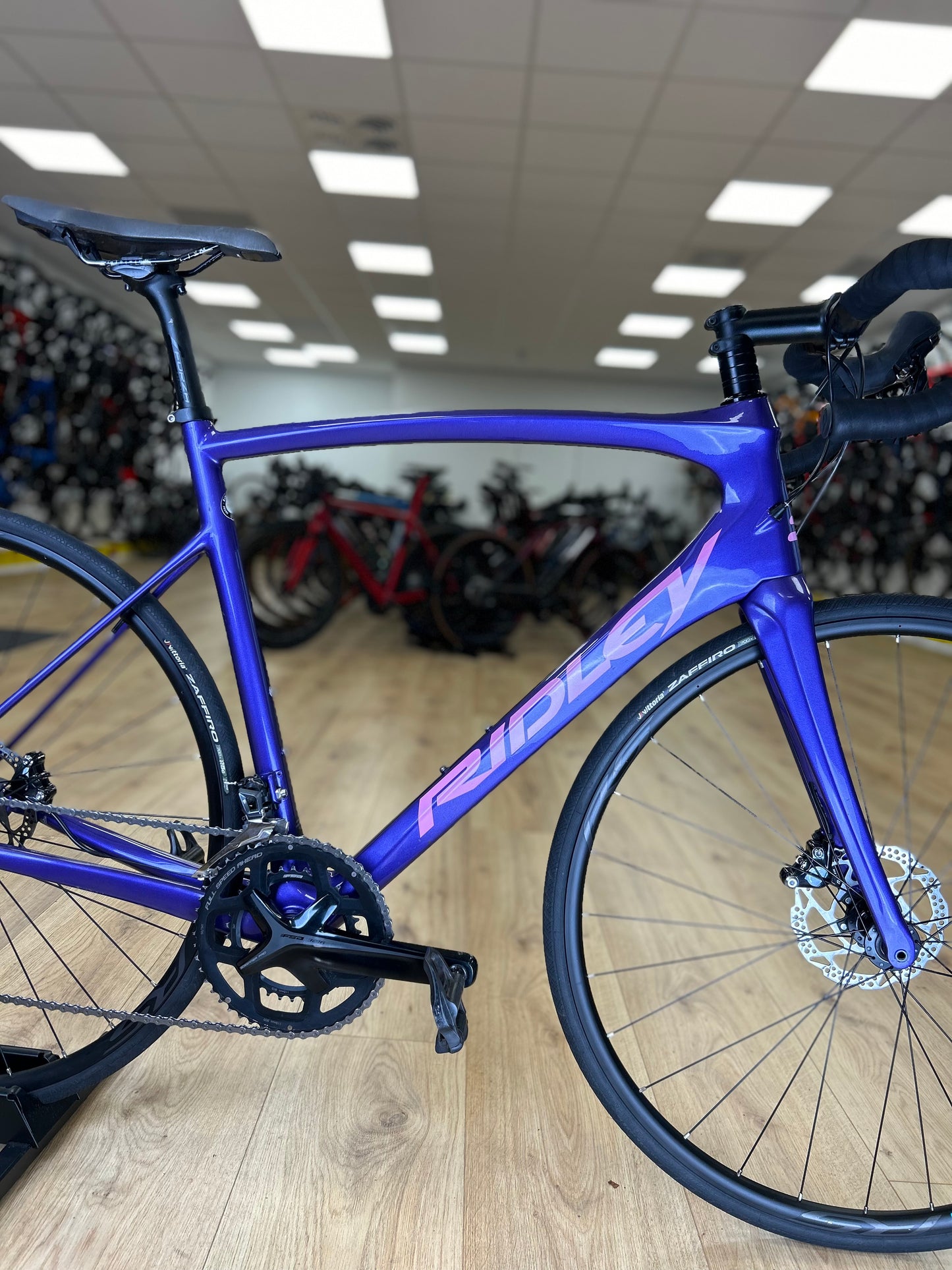 Ridley Fenix Carbon Ultegra Disc Racefiets