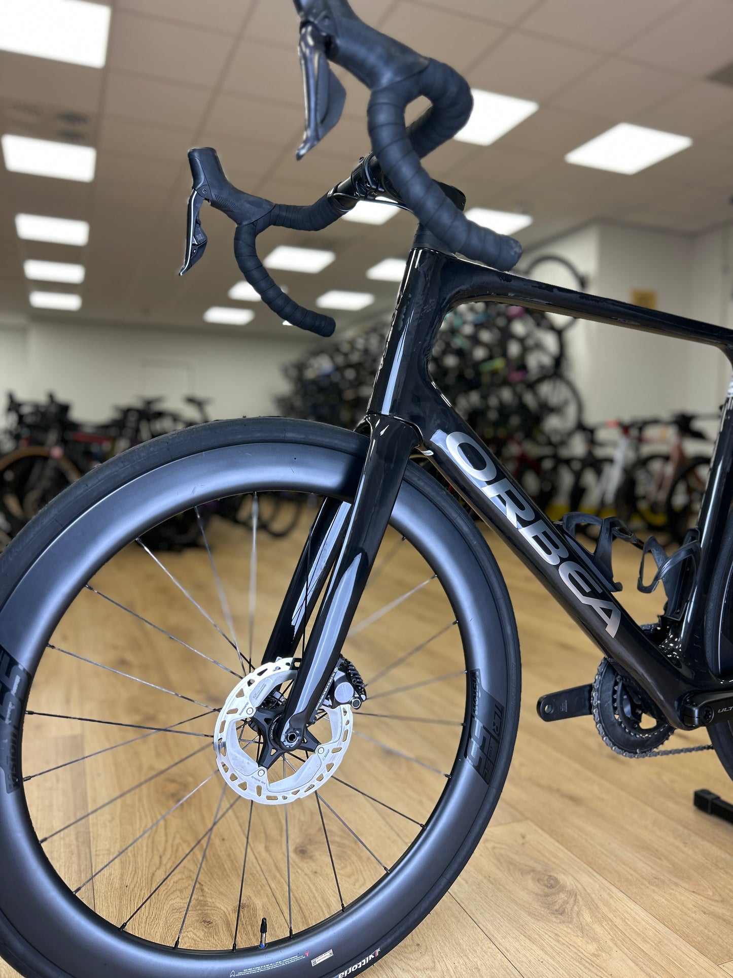 Orbea Orca M20iLTD Di2 Carbon Road Bike