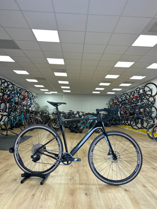 SHOWROOM MODEL Cannondale Topstone LG AXS Gravel Fiets