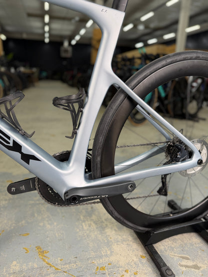 Apex Flare Carbon Racefiets
