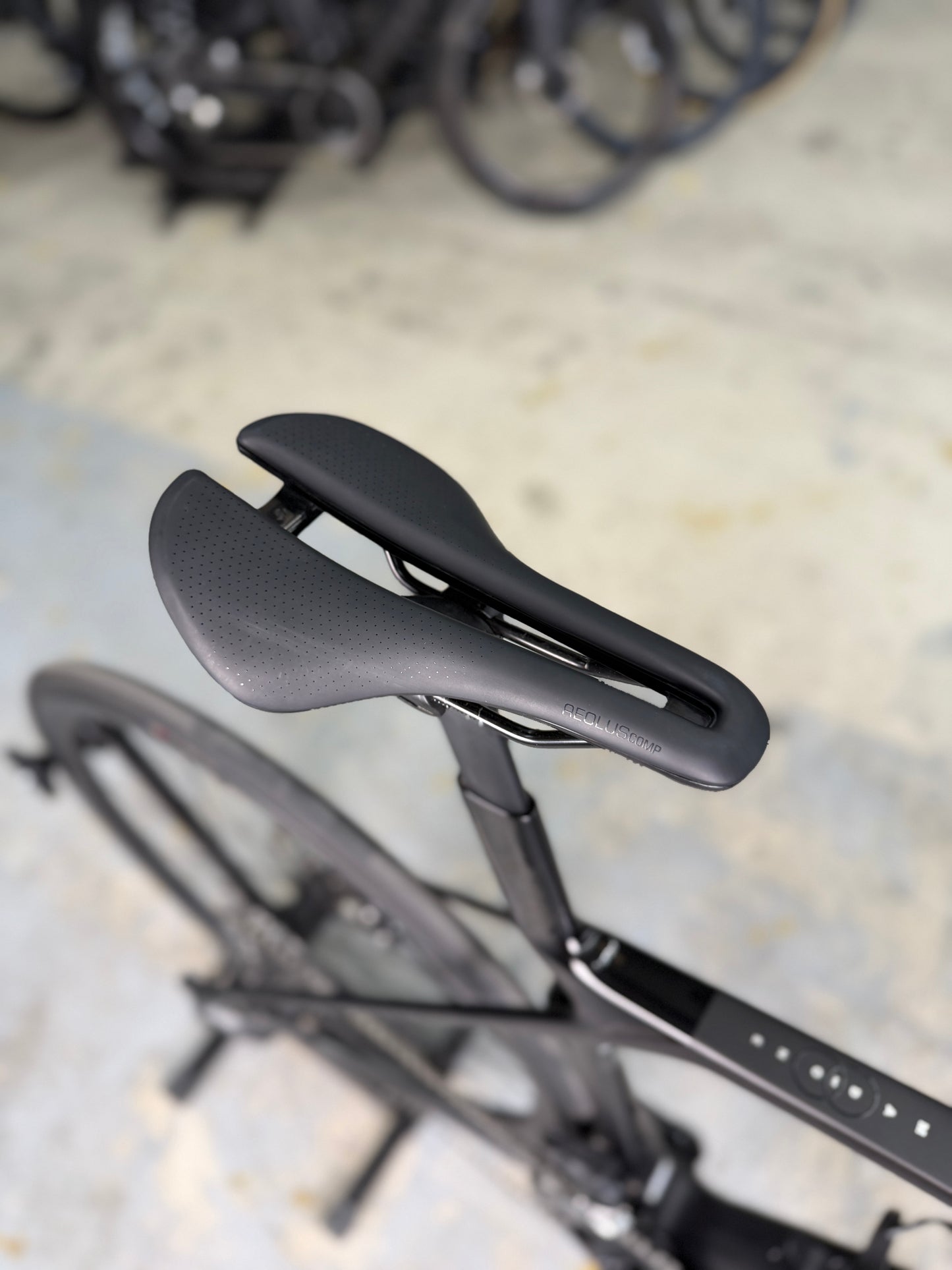 Trek Madone SL6 AXS Carbon Road Bike