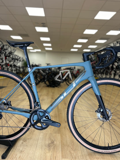 500km Superior Xroad GR Disc Carbon Gravel