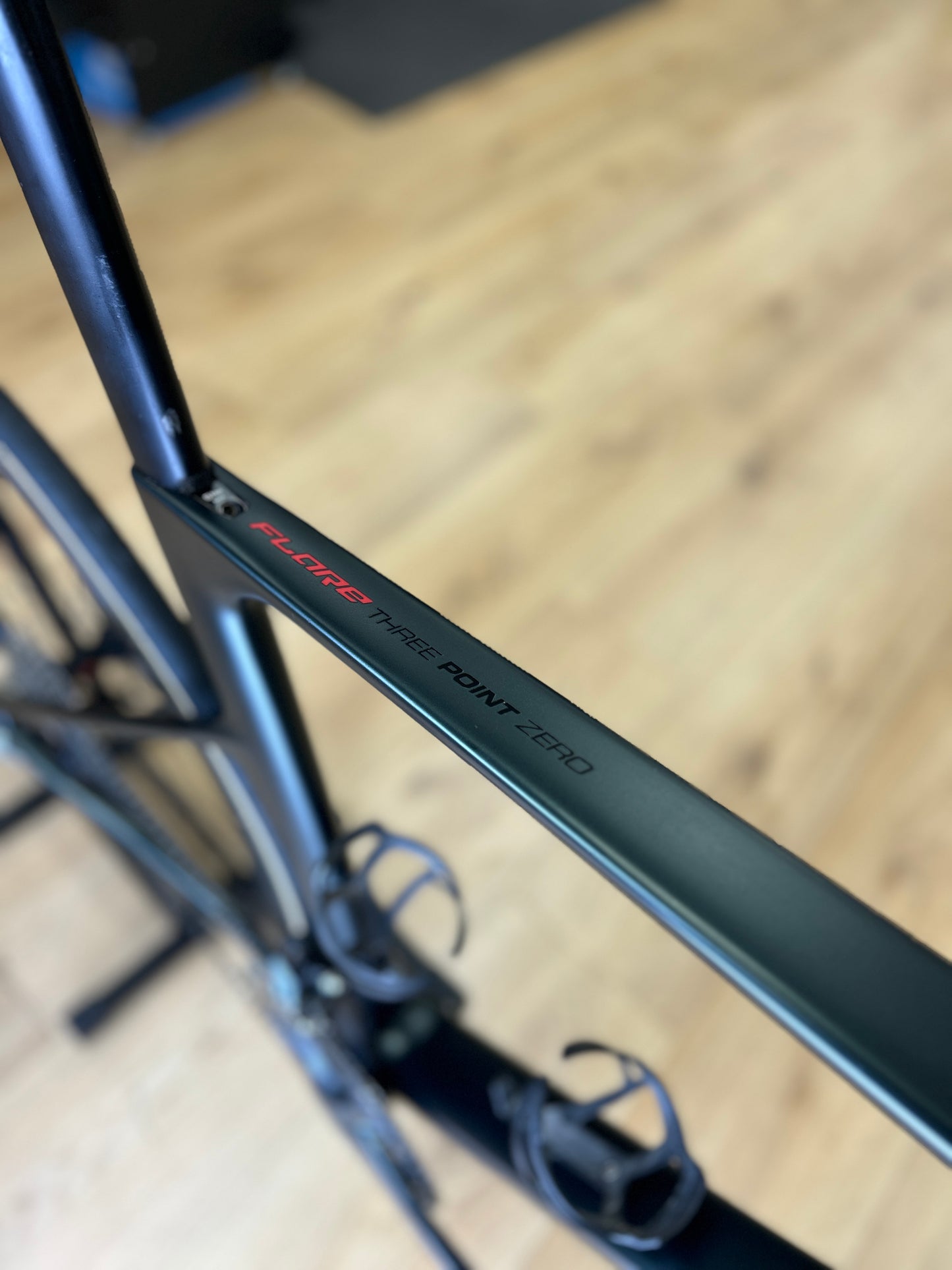Apex Flare 3.0 Disc Carbon Racefiets