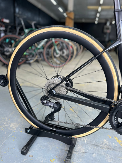 NEW BMC Road Machine 01 Di2 Carbon Road Bike