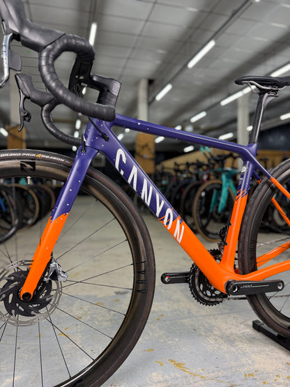 Canyon Ultimate CF SLX 9 WMN eTap Carbon Racefiets